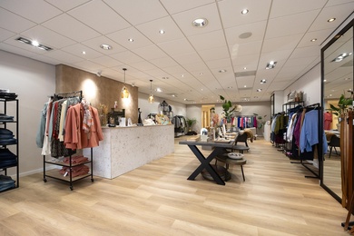 Bekijk foto 2 van Kanaalstraat 71