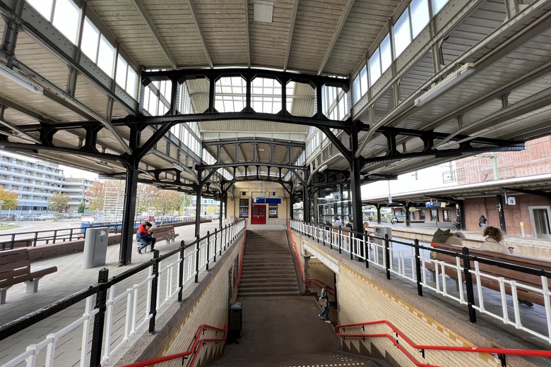 WinkelruimteaanStationsweg 3 E<br/> inBussum WinkelruimteaanStationsweg 3 E<br/> inBussum