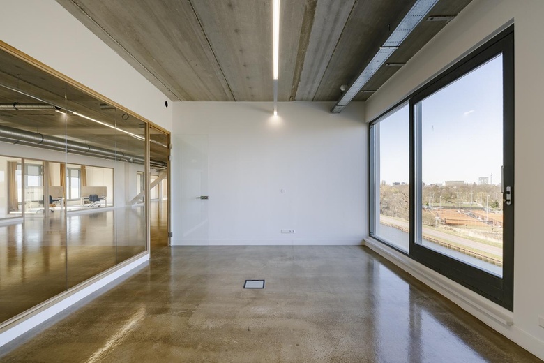 KantoorruimteaanDuivendrechtsekade 80 B<br/> inAmsterdam KantoorruimteaanDuivendrechtsekade 80 B<br/> inAmsterdam