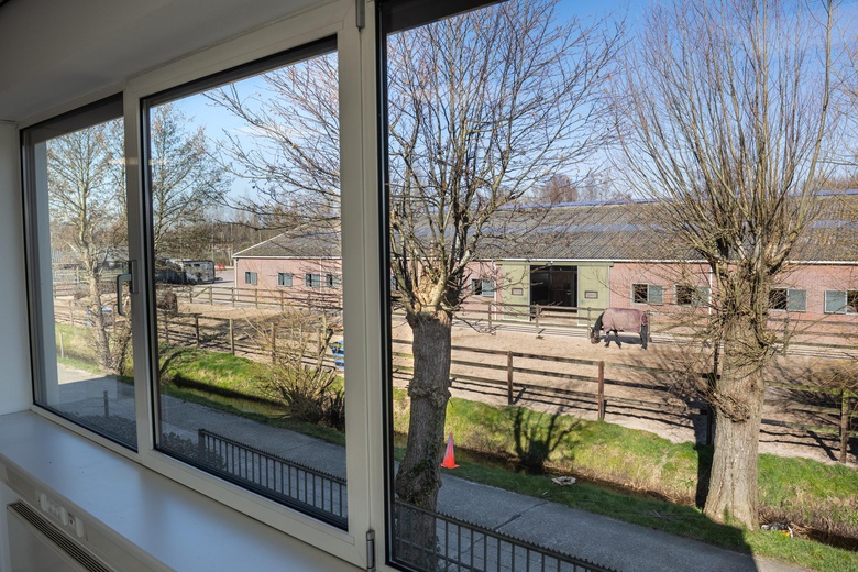 KantoorruimteaanOud-Eemnesserweg 5 H<br/> inBaarn