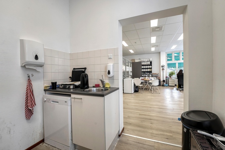 KantoorruimteaanRoodenburgerstraat 1 A<br/> inLeiden