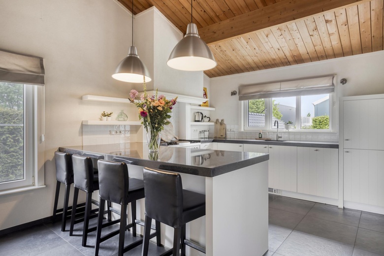 BedrijfsruimteaanUiterwaardenstraat 32<br/> inElburg