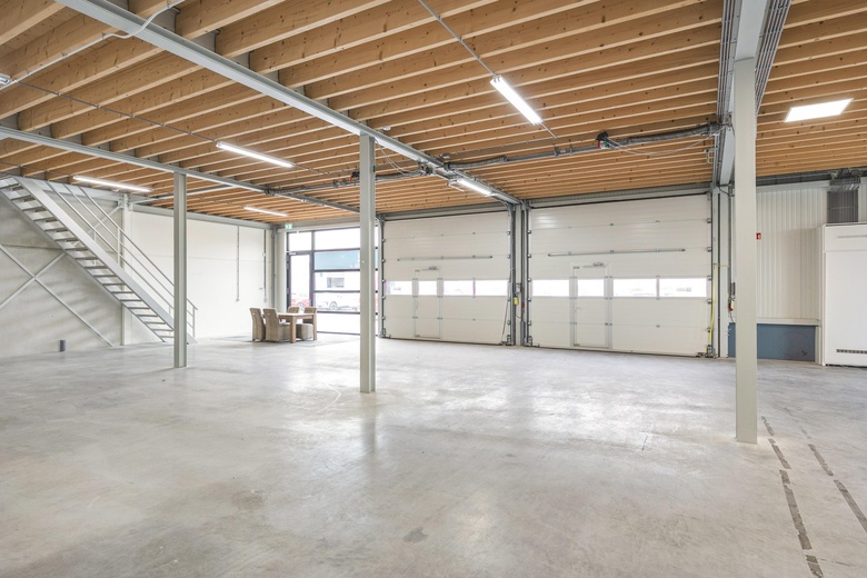 BedrijfsruimteaanBergerweg 140<br/> inSittard BedrijfsruimteaanBergerweg 140<br/> inSittard