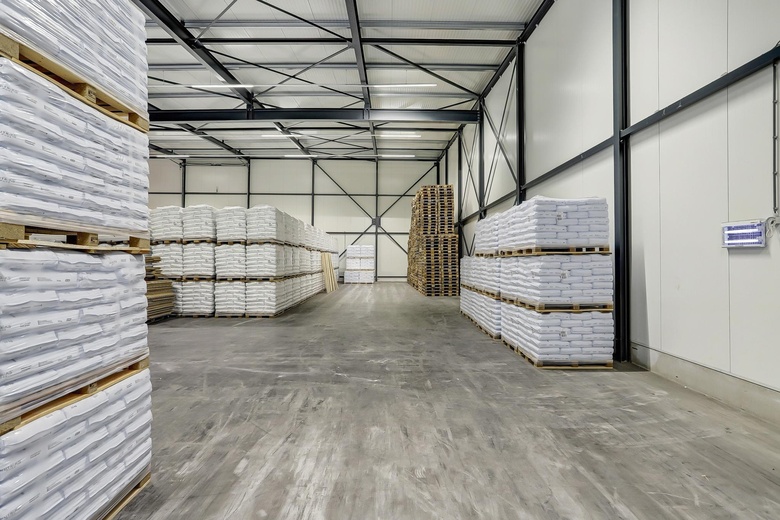 BedrijfsruimteaanFahrenheitstraat 7<br/> inHarlingen BedrijfsruimteaanFahrenheitstraat 7<br/> inHarlingen