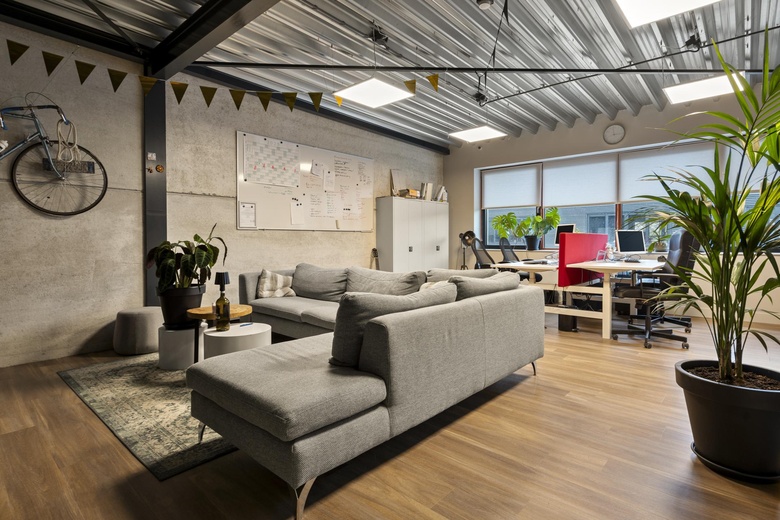 BedrijfsruimteaanIndustrieweg Oost 9<br/> inElst