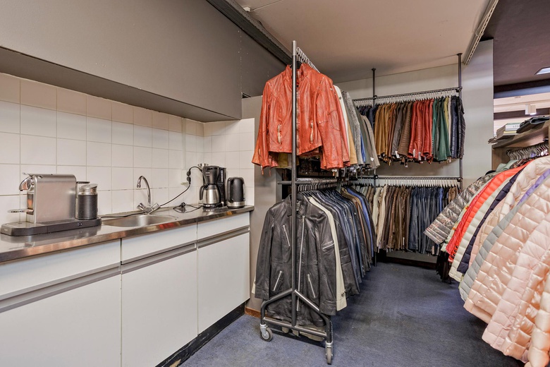 WinkelruimteaanVeestraat 57<br/> inHelmond WinkelruimteaanVeestraat 57<br/> inHelmond