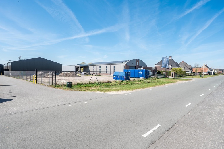 BedrijfsruimteaanSchansweg 14 a<br/> inNeerkant