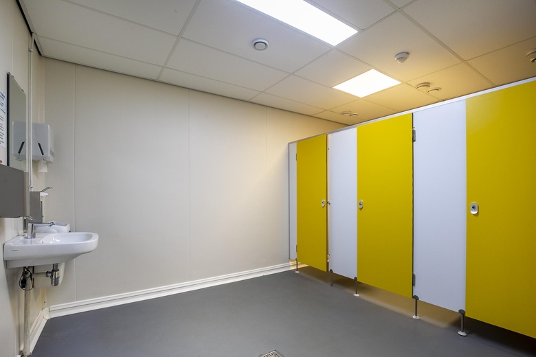 BedrijfsruimteaanIJzersteden 7<br/> inEnschede BedrijfsruimteaanIJzersteden 7<br/> inEnschede