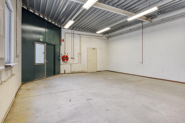 BedrijfsruimteaanLage Weide 25<br/> inWarnsveld BedrijfsruimteaanLage Weide 25<br/> inWarnsveld