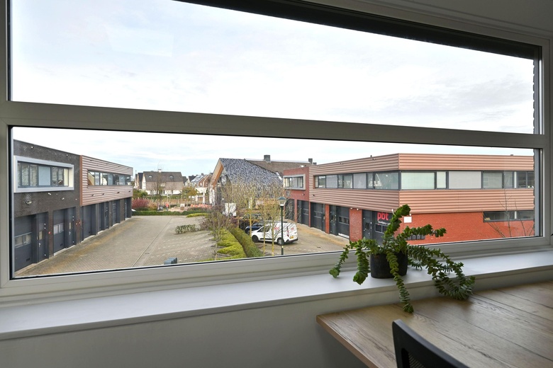 BedrijfsruimteaanBinnendelta 16 a<br/> inBlaricum