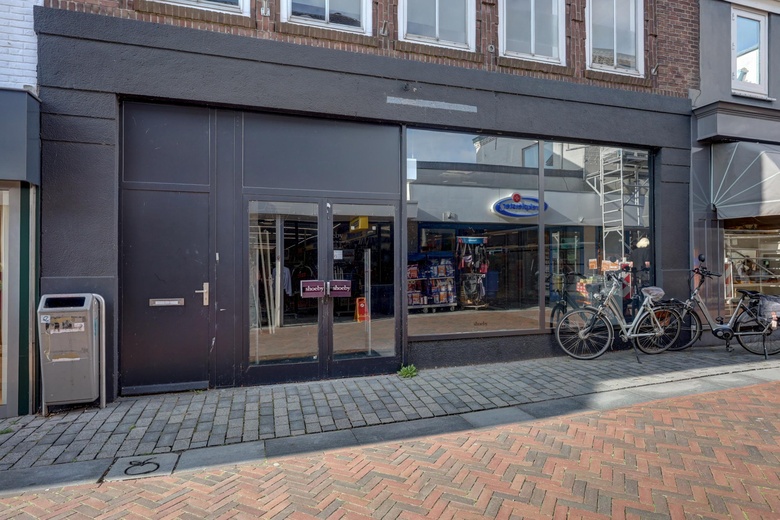 Bekijk foto 1 van Geldersestraat 5 Bekijk foto 1 van Geldersestraat 5