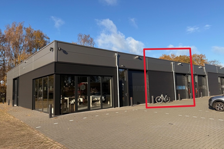 BedrijfsruimteaanOranjelaan 42<br/> inBeek en Donk