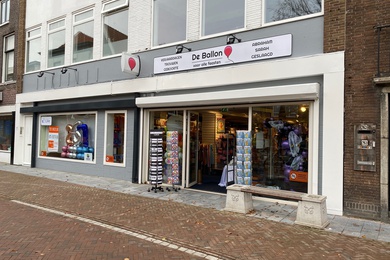 Bekijk foto 2 van Haarlemmerstraat 265 Bekijk foto 2 van Haarlemmerstraat 265