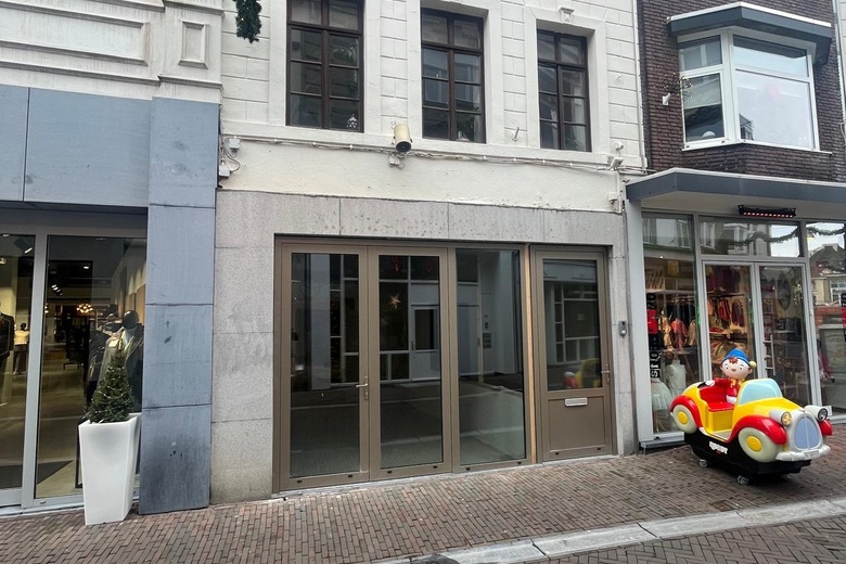 WinkelruimteaanLimbrichterstraat 15<br/> inSittard WinkelruimteaanLimbrichterstraat 15<br/> inSittard