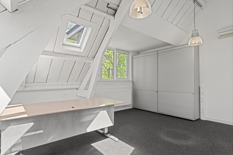 KantoorruimteaanArnhemsestraatweg 8<br/> inVelp