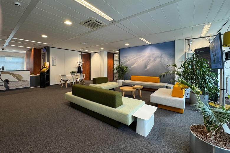 KantoorruimteaanLeeuwenveldseweg 18 a<br/> inWeesp