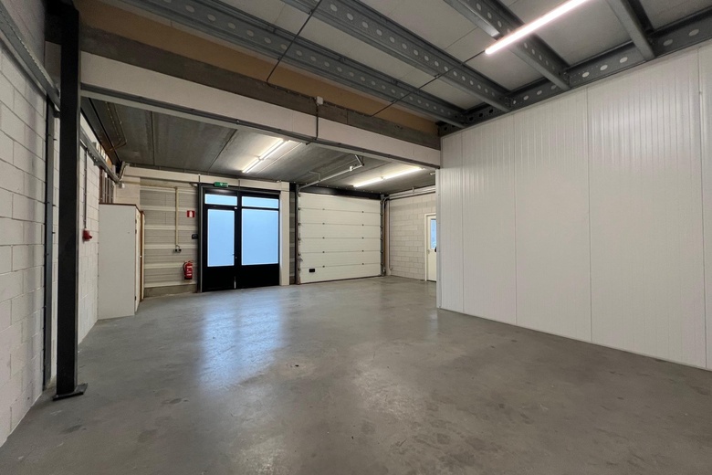 BedrijfsruimteaanWattstraat 80<br/> inZwijndrecht