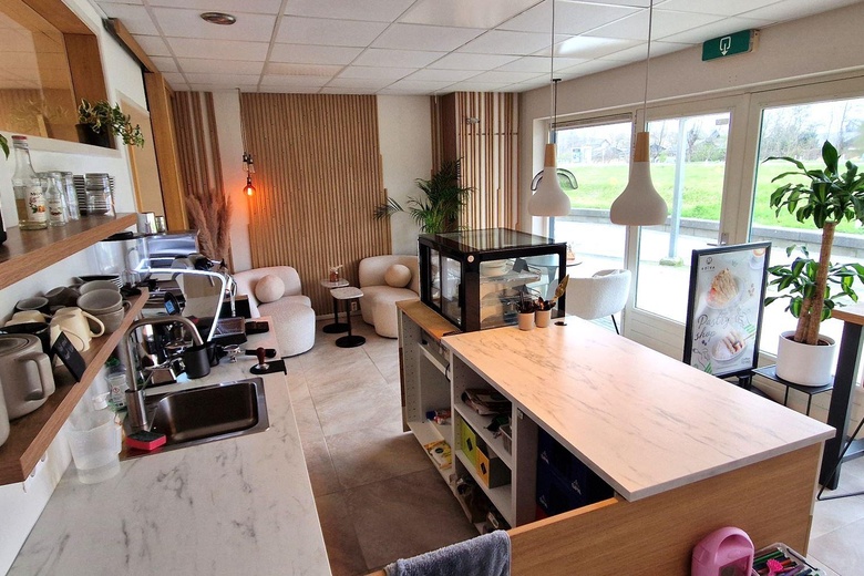 WinkelruimteaanZeeweg 63<br/> inSint Maartensvlotbrug