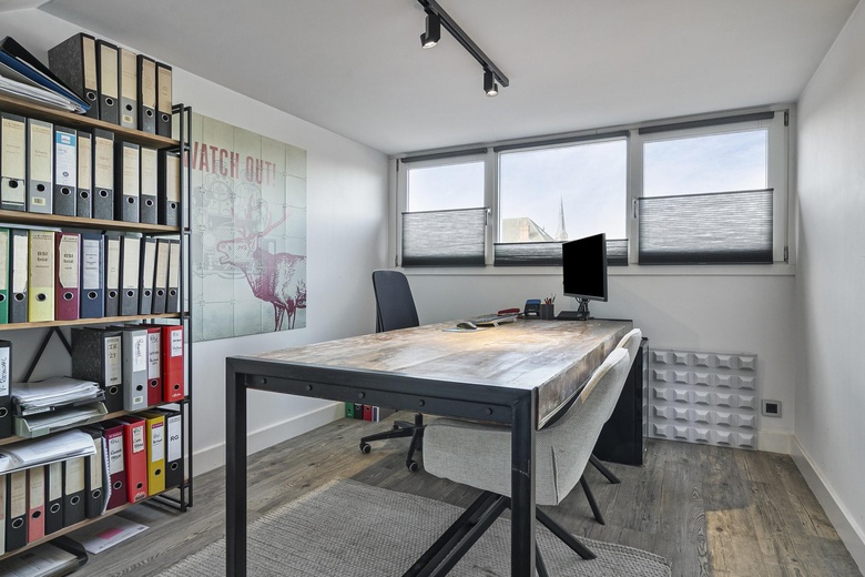 BedrijfsruimteaanDorpsstraat 56<br/> inOssendrecht BedrijfsruimteaanDorpsstraat 56<br/> inOssendrecht