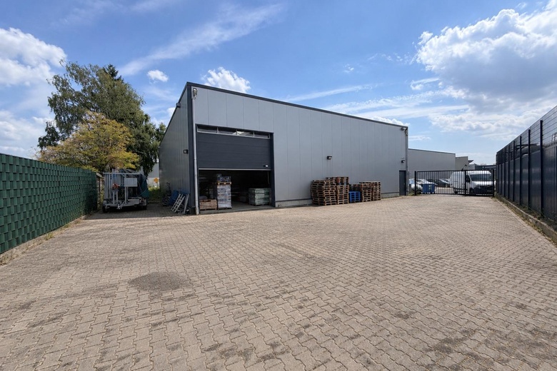 Bedrijfsruimte Enschede - Kalimantanstraat 34 - Foto 2