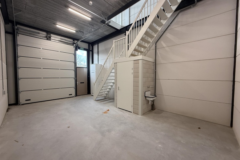 BedrijfsruimteaanReedijk 8 F 22<br/> inHeinenoord