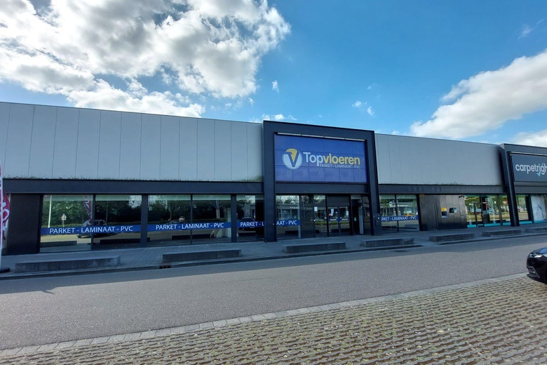 Bekijk foto Winkelruimte aan de Prof. Kamerlingh Onnesweg 6 in Waalwijk