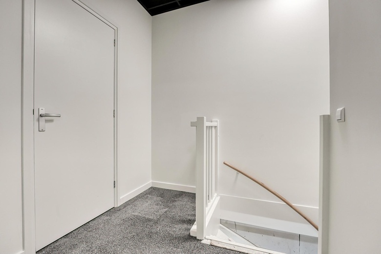 BedrijfsruimteaanIndustrieweg 12 C<br/> inZoeterwoude