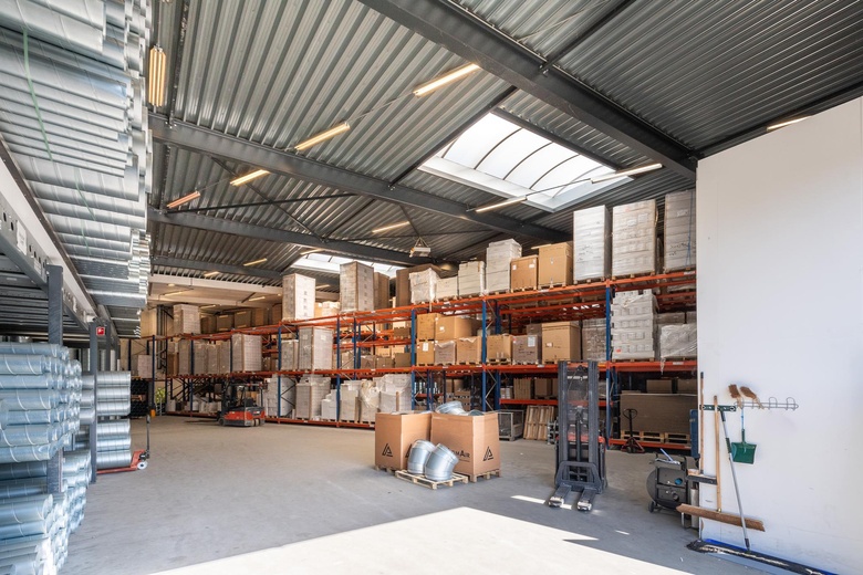 Bedrijfsruimteaan1e Tochtweg 11<br/> inNieuwerkerk aan den IJssel Bedrijfsruimteaan1e Tochtweg 11<br/> inNieuwerkerk aan den IJssel