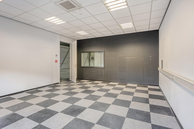BedrijfsruimteaanKopenhagenstraat 150<br/> inSittard BedrijfsruimteaanKopenhagenstraat 150<br/> inSittard