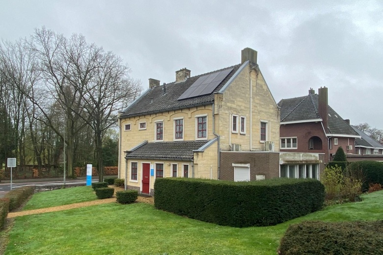 KantoorruimteaanJuliana-Bernhardlaan 118<br/> inHoensbroek KantoorruimteaanJuliana-Bernhardlaan 118<br/> inHoensbroek