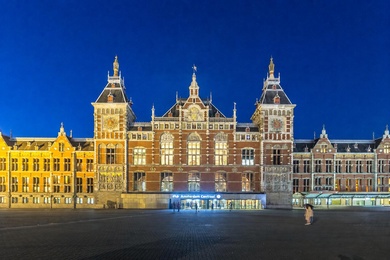 Horeca Stationsplein 19 C, Amsterdam | Bedrijfspand.com
