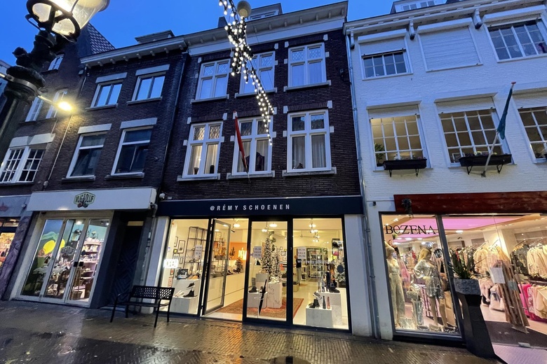 WinkelruimteaanKlaasstraat 7<br/> inVenlo WinkelruimteaanKlaasstraat 7<br/> inVenlo