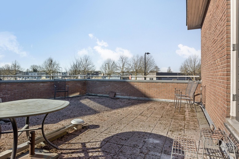 KantoorruimteaanZuiderspoorstraat 3<br/> inEnschede KantoorruimteaanZuiderspoorstraat 3<br/> inEnschede
