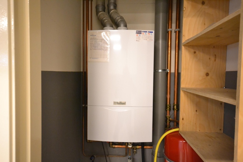 BedrijfsruimteaanParallelweg 9 - 10<br/> inVolendam