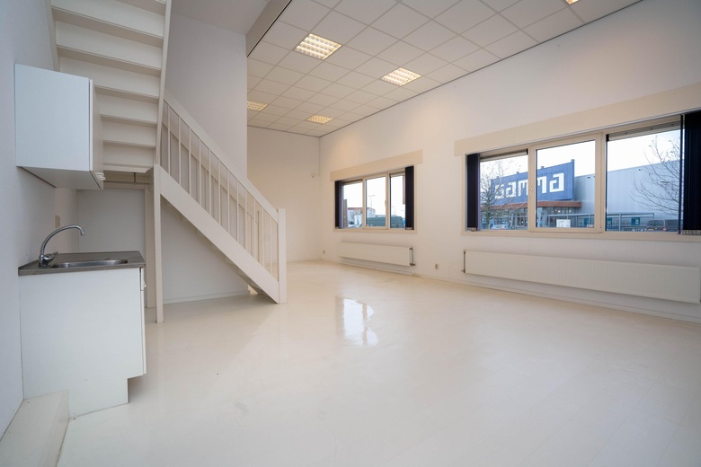 KantoorruimteaanEinsteinweg 11 a<br/> inHellevoetsluis