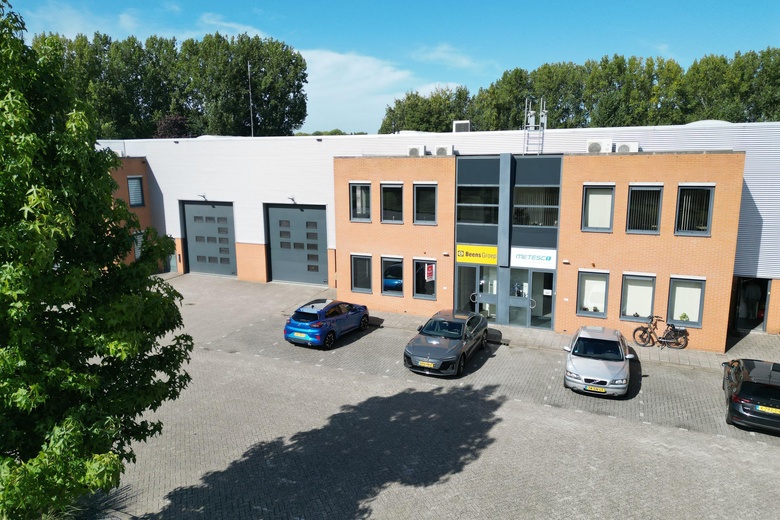 BedrijfsruimteaanOosterparkweg 35 f<br/> inRidderkerk