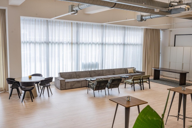 KantoorruimteaanSchipluidenlaan 4<br/> inAmsterdam