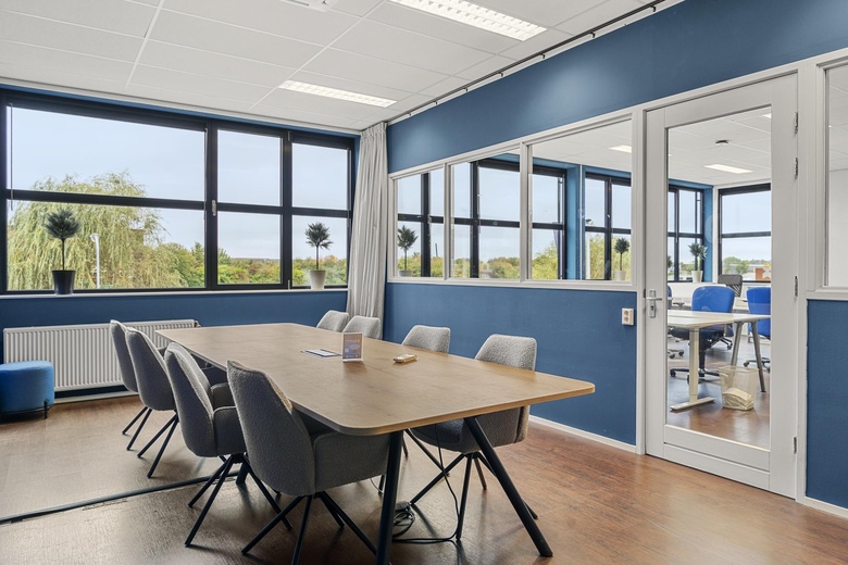 BedrijfsruimteaanExa 10<br/> inZevenaar