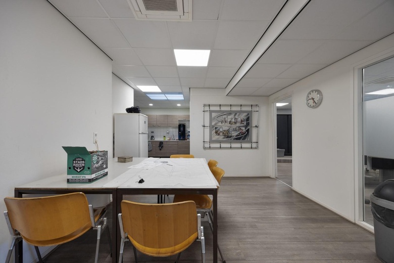 BedrijfsruimteaanIndustrieweg 20<br/> inSliedrecht BedrijfsruimteaanIndustrieweg 20<br/> inSliedrecht