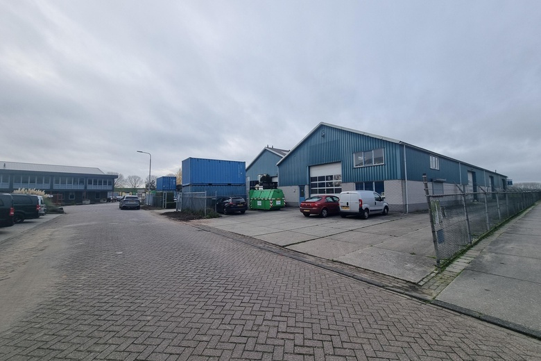 BedrijfsruimteaanIndustrieweg 21 a<br/> inVuren