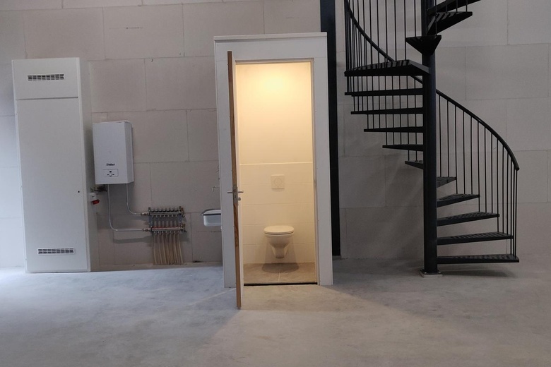 BedrijfsruimteaanNering Bogelweg 25<br/> inDeventer BedrijfsruimteaanNering Bogelweg 25<br/> inDeventer
