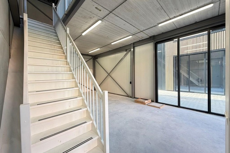 BedrijfsruimteaanAfmijnstraat 19<br/> inAmstelveen