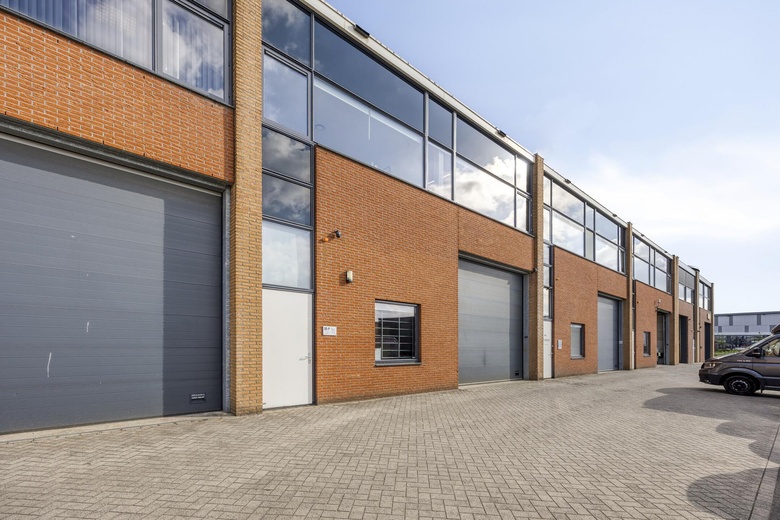 BedrijfsruimteaanHanzeweg 35 P<br/> inBarneveld