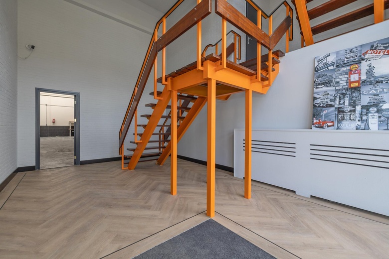 BedrijfsruimteaanFlevolaan 38<br/> inWeesp BedrijfsruimteaanFlevolaan 38<br/> inWeesp