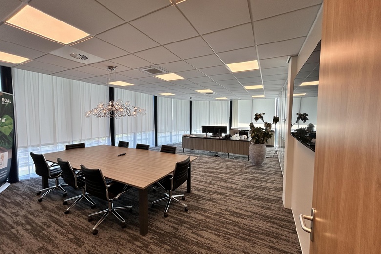 KantoorruimteaanHonderdland 34<br/> inMaasdijk