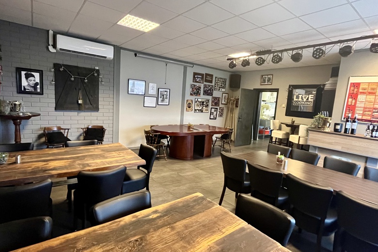HorecaaanMetaalstraat 18 a<br/> inHaaksbergen HorecaaanMetaalstraat 18 a<br/> inHaaksbergen