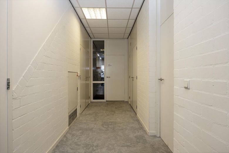 BedrijfsruimteaanIndustrieweg 2<br/> inWaalwijk BedrijfsruimteaanIndustrieweg 2<br/> inWaalwijk