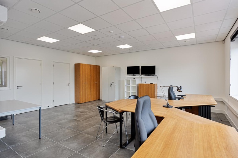 BedrijfsruimteaanBoeingavenue 305 F<br/> inSchiphol-Rijk