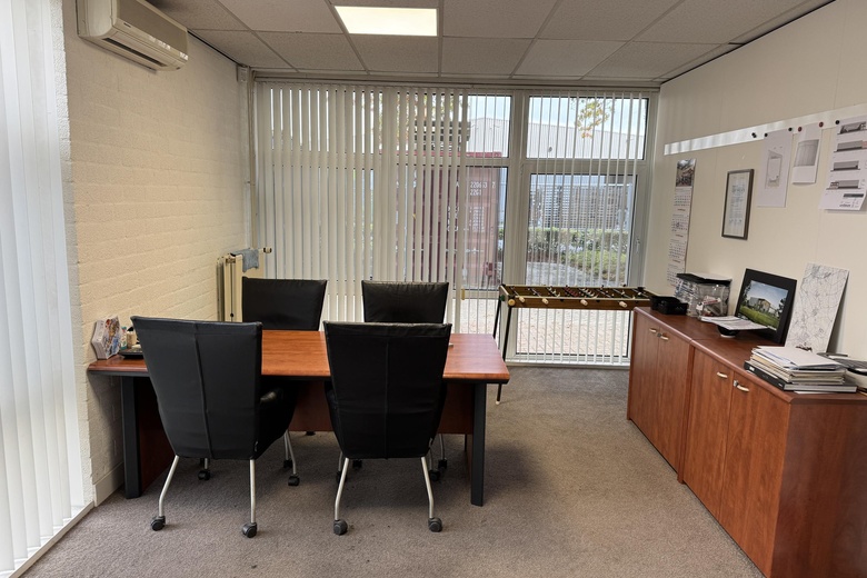 BedrijfsruimteaanDe Tienden 56<br/> inNuenen