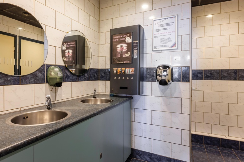 WinkelruimteaanZeugstraat 5<br/> inGouda WinkelruimteaanZeugstraat 5<br/> inGouda